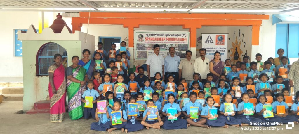 Distributed Notebooks,Geometry box and Pen and Pencil at Tarabanahalli.